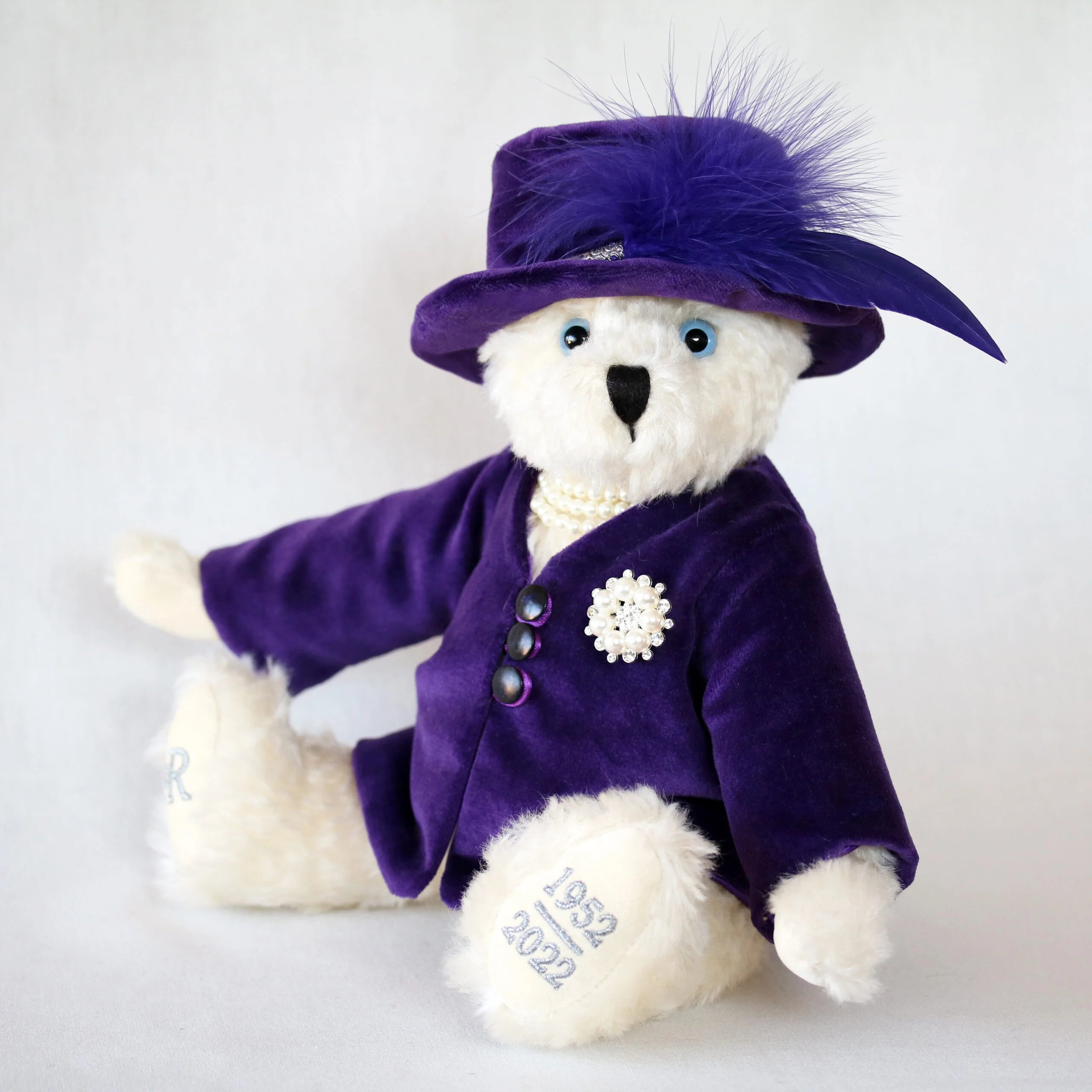 Queen Elizabeth II Platinum Jubilee Bear the Bear by Canterbury Bears