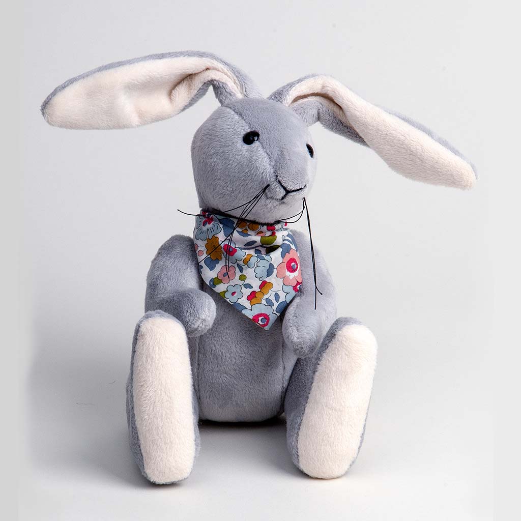 Finley | Handmade Rabbit | Canterbury Bears