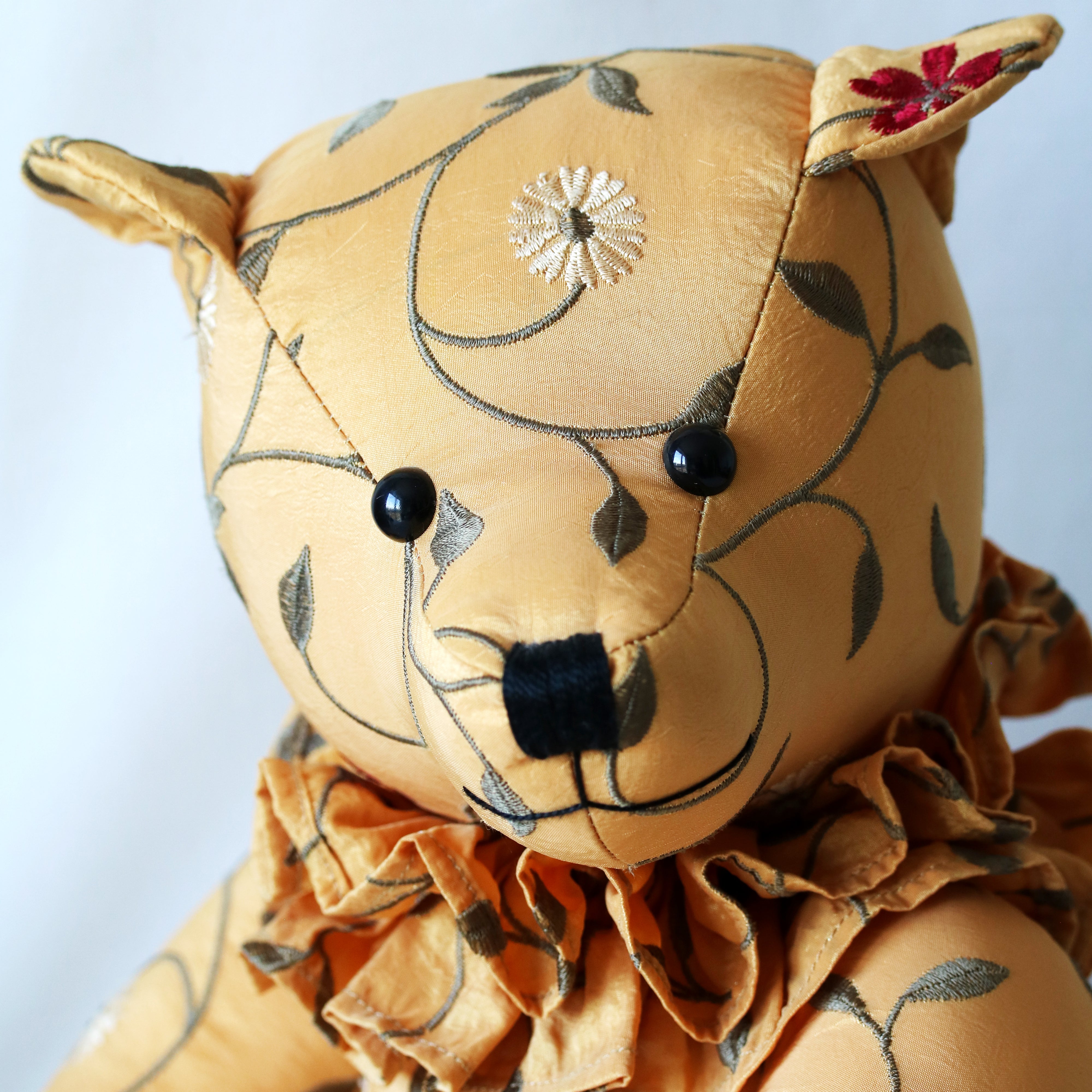 Elizabeth the Bear by Canterbury Bears