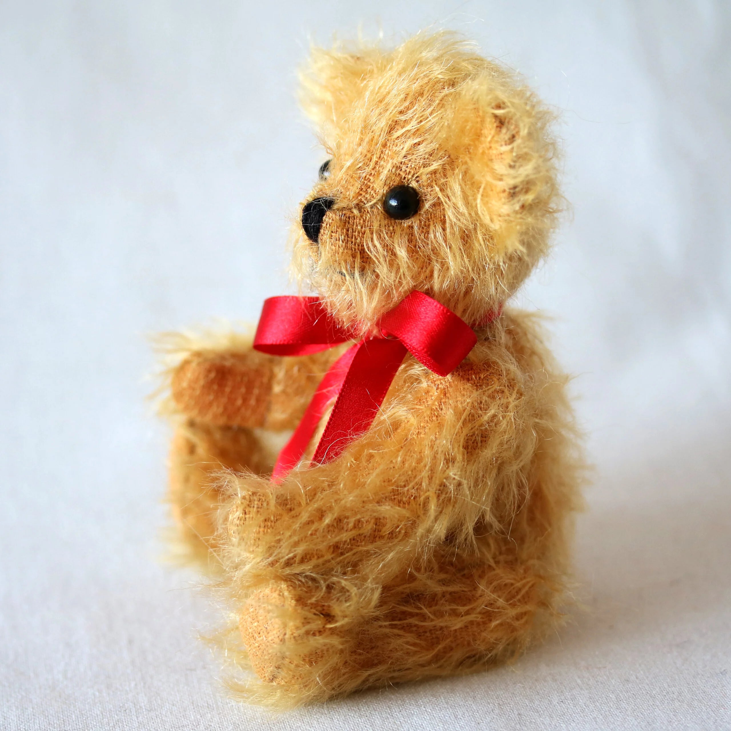 Golden Peter the Bear by Canterbury Bears