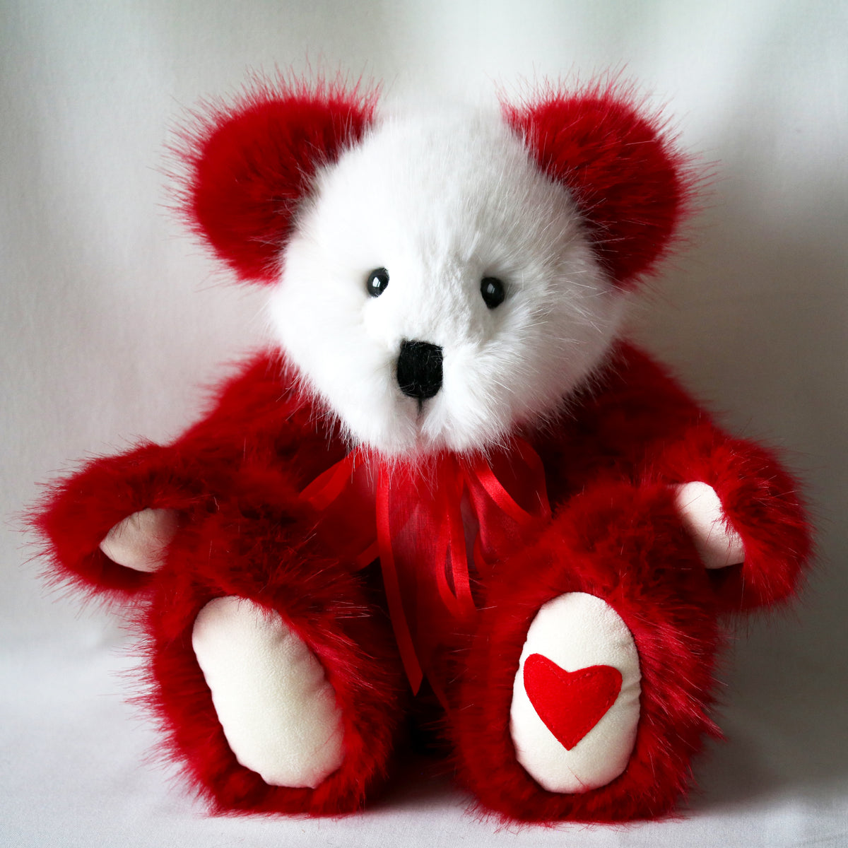 Amore | Handmade Bear | Canterbury Bears