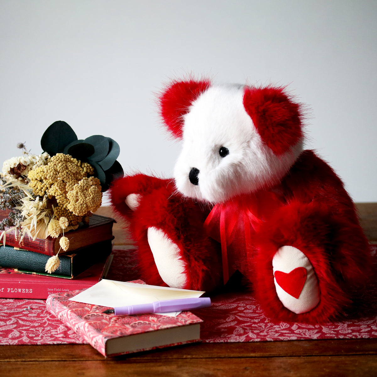 Amore | Handmade Bear | Canterbury Bears